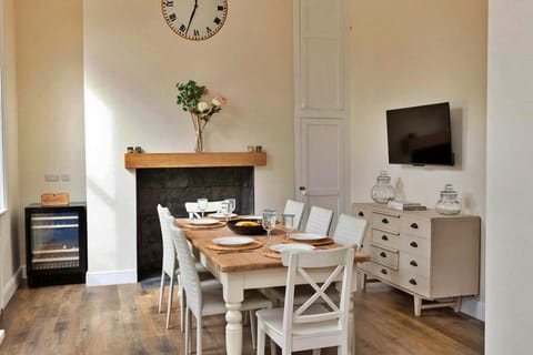 Finest Retreats - Portland House House in Exmouth