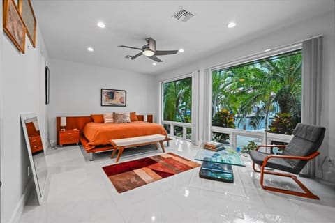 Casa del Sol - Heated Saltwater Pool - Waterfront - Paddle Boards House in Fort Lauderdale