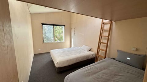 Photo of the whole room, Bedroom, bunk bed