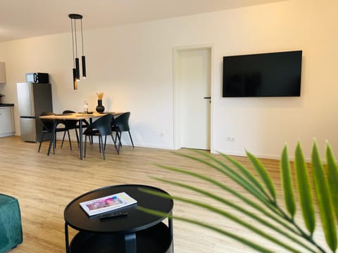 LIGHTPLACE - Moderne Apartments in Braunschweig - Balkon - Netflix - Am Kanal Apartment in Brunswick