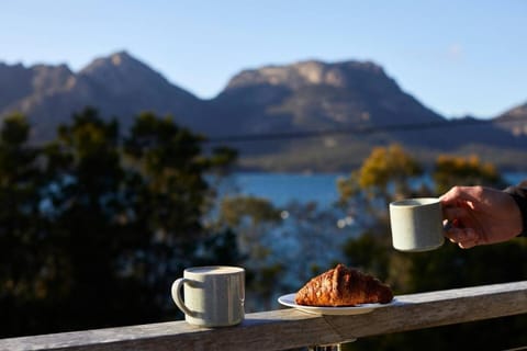 The Arthouse Freycinet House in Coles Bay