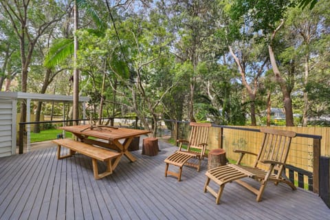 Bungalow 127 at Avalon pde, 800m walk to beach House in Pittwater Council