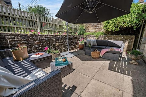 Patio, Garden, Seating area, sunbed