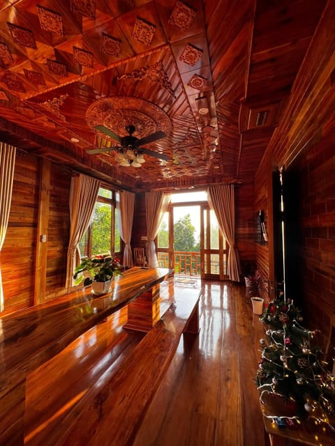 The wooden house has a beautiful sunrise & seaview Chalet in Phu Quoc