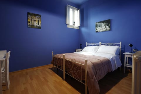 Rooms & Apartment, A due Passi Bed and Breakfast in Caserta