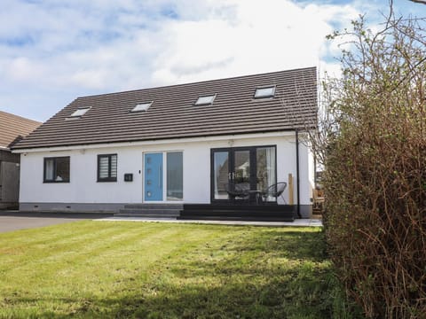 Blue Bay Villa House in Trearddur Bay