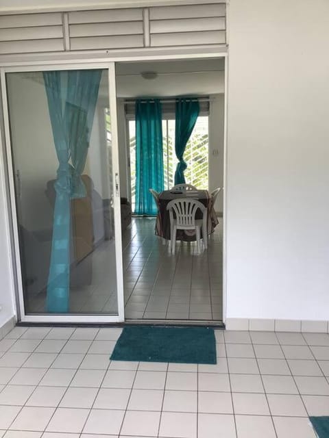 Appartement 6 personnes Lamentin Eigentumswohnung in Martinique