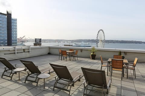 Charming Downtown Seattle Condo with Water Views Condominio in Pike Place Market