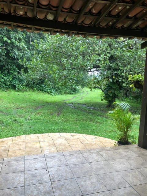 Chácara Vale Verde House in State of Paraíba, Brazil