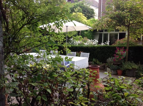 Garden, Balcony/Terrace