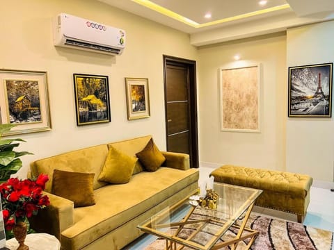 Bahria Town Lahore Prestige Apartments by LMY Condo in Lahore