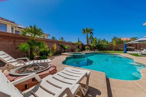 Garden, Pool view, Swimming pool