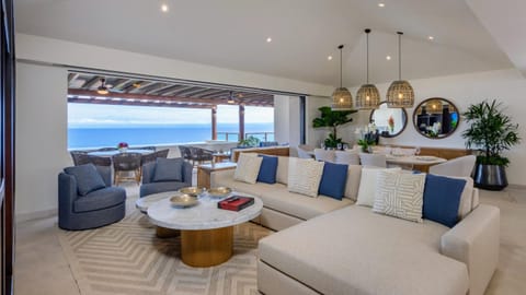 Living room, Sea view