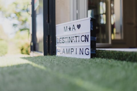 Camping Porte des Alpilles by M.A DESTINATION GLAMPING Luxury tent in Tarascon