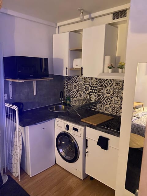 Kitchen or kitchenette, minibar, pet friendly, stove, washing machine, dryer