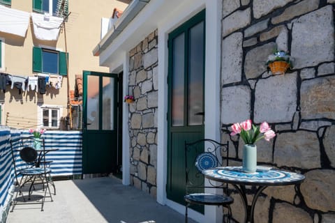Day, Balcony/Terrace
