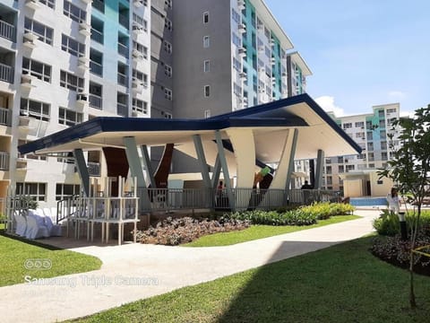 Condo in Davao City Near Airport (Seamaster Staycation II) Appartement-Hotel in Island Garden City of Samal