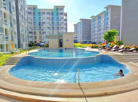Condo in Davao City Near Airport (Seamaster Staycation II) Aparthotel in Island Garden City of Samal