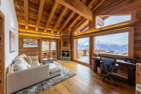 Penthouse spa access , 6 bedroom, 6 baths by Jolidi Apartment in Nendaz