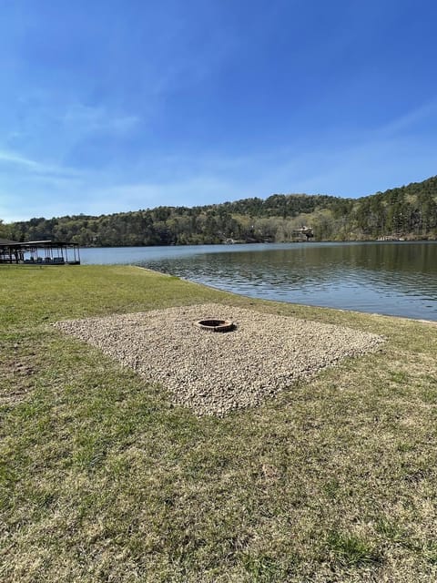 Day, Natural landscape, Lake view