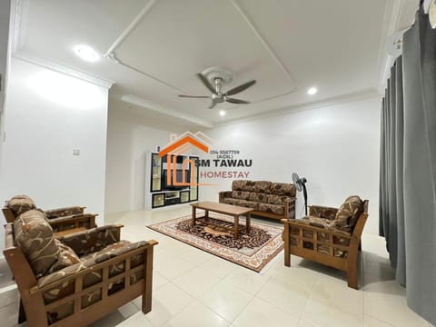 SM Homestay Tawau House in Sabah