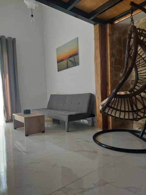 Afionas Das Grüne Haus House in Corfu, Greece