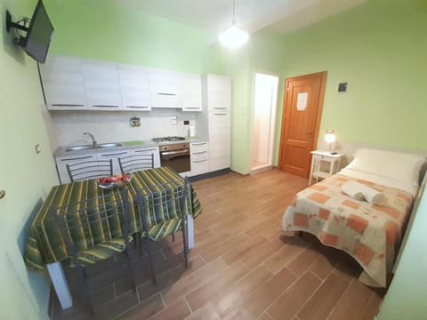 Torino central-- rooms and Apartments - Alba Apartment in Turin