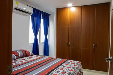 Bed, Photo of the whole room, Bedroom, wardrobe, air conditioner