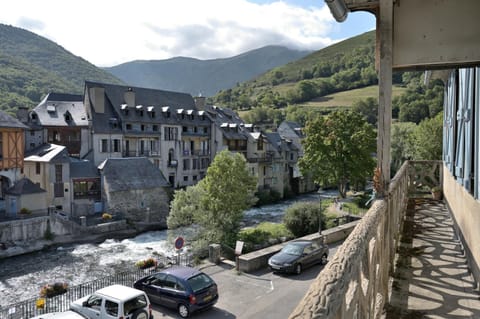 Maison de caractère vue sur Neste House in Arreau