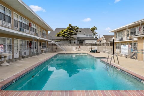 422 E 4th Ave, Unit 206 Condo in North Wildwood