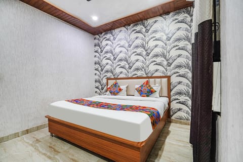 FabExpress Panchwati Inn Hotel in Varanasi