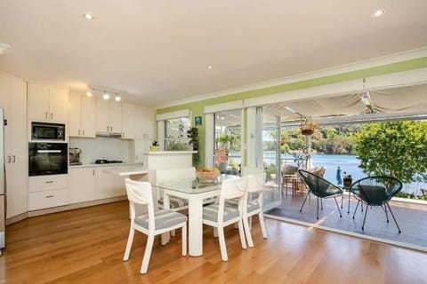 Lakeside - Waterfront Haus in Pittwater Council