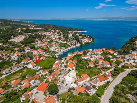 Ferienhaus für 16 Personen in Splitska, Dalmatien House in Split-Dalmatia County