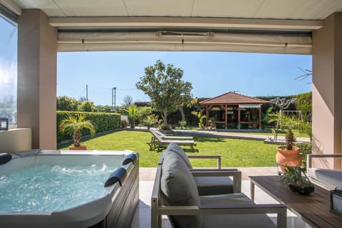 Property building, Pool view