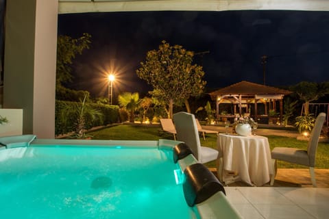 Night, Garden view, Swimming pool