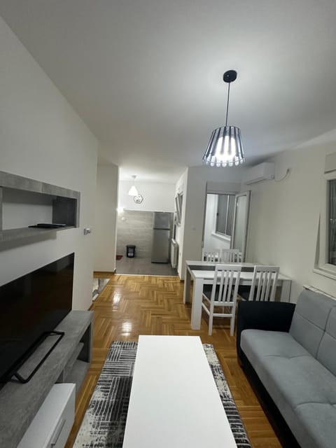 Port 4 Apartment in Belgrade