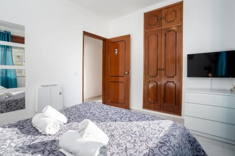 BLife Allya private rooms Condo in Faro