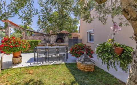 Ferienhaus mit Privatpool für 13 Personen ca 192 qm in Peroj, Istrien Istrische Riviera House in Fažana