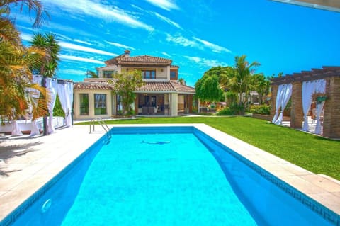 Villa Turrion für 14 Personen in Marbella House in San Pedro de Alcántara