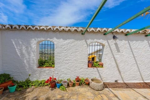 Casa Jardin del Olivar für 18 Personen House in Axarquía