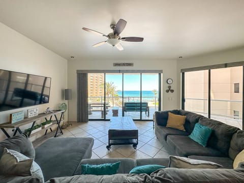 3BR Gem at Sandy Beach Area House in Rocky Point