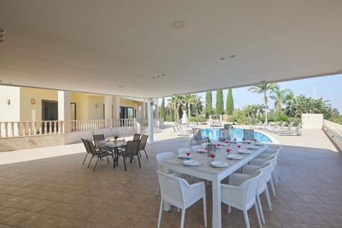 Luxusferienhaus für 14 Personen House in Protaras