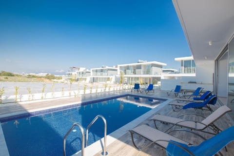 Schönes Ferienhaus Olivine für 11 Personen House in Protaras