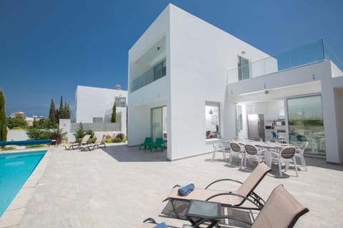 Wunderschöne Ferienvilla für 10 Personen House in Protaras