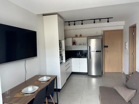 Studio Super Luxo com ar condicionado vaga piscina academia coworking etc Apartment in Juiz de Fora