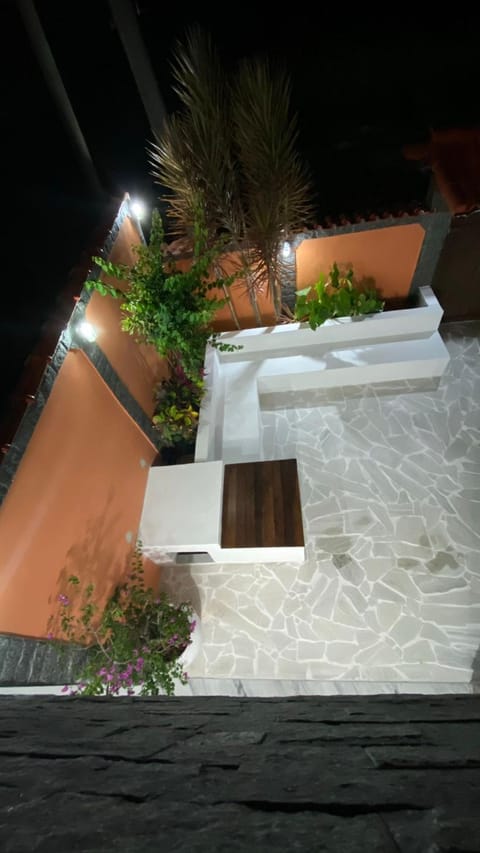 Garden, Seating area