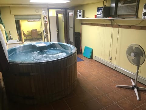 Hot Tub