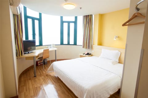 7Days Inn Beijing Liujiayao Station Hotel in Beijing