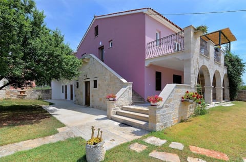 Ferienhaus mit Privatpool für 16 Personen ca 240 qm in Vodnjan, Istrien Istrische Riviera House in Fažana