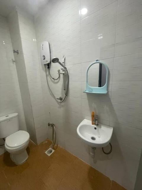 Shower, Toilet, Bathroom, bidet